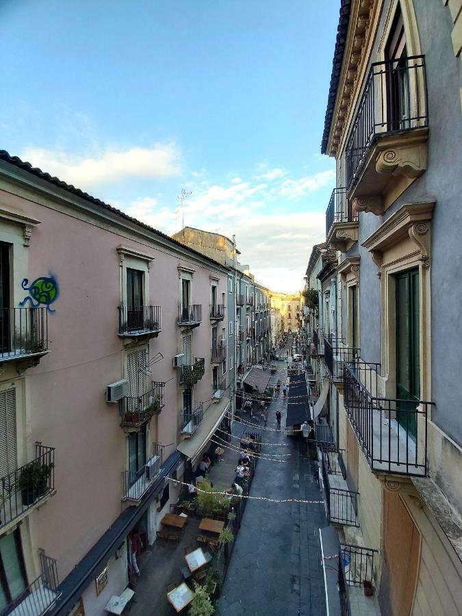 Le Moresche Apartment Катания Экстерьер фото