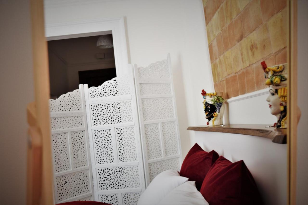 Le Moresche Apartment Катания Экстерьер фото